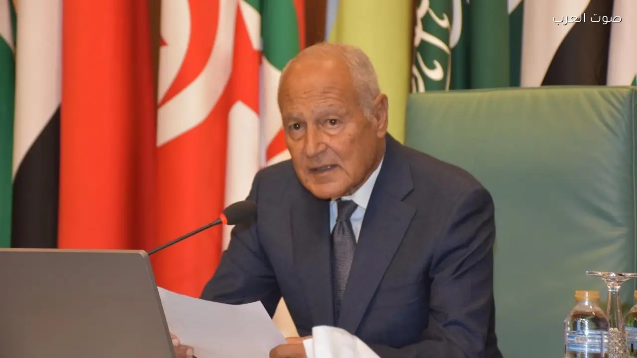 أبو الغيط يلقي كلمة في منتدى التعاون العربي الهندي بنيودلهي