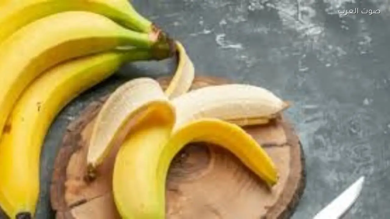 اكتشف فوائد قشر الموز واستخداماته المتنوعة
