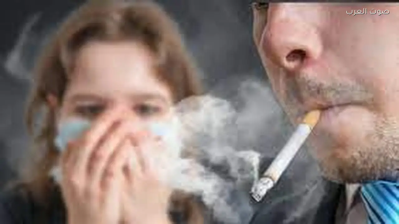 التدخين أمام الآخرين يسبب 11 مرضاً خطيراً
