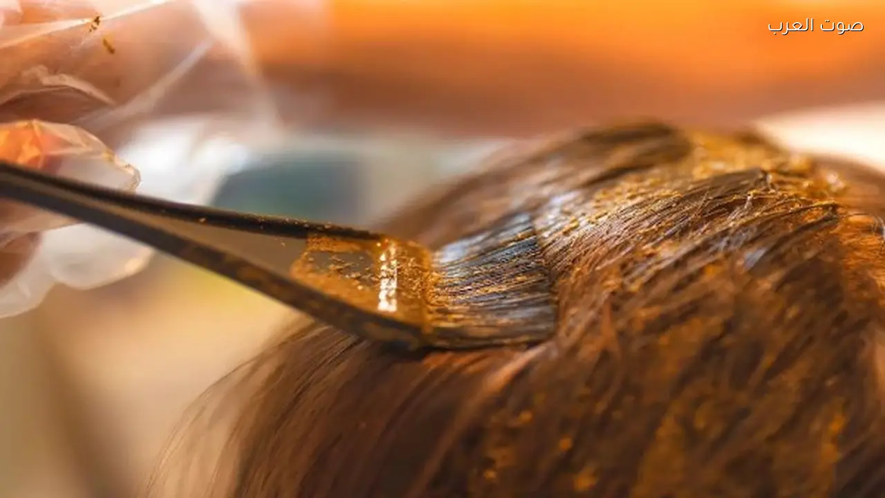 تحذير من حناء شهيرة قد تضر بشعرك