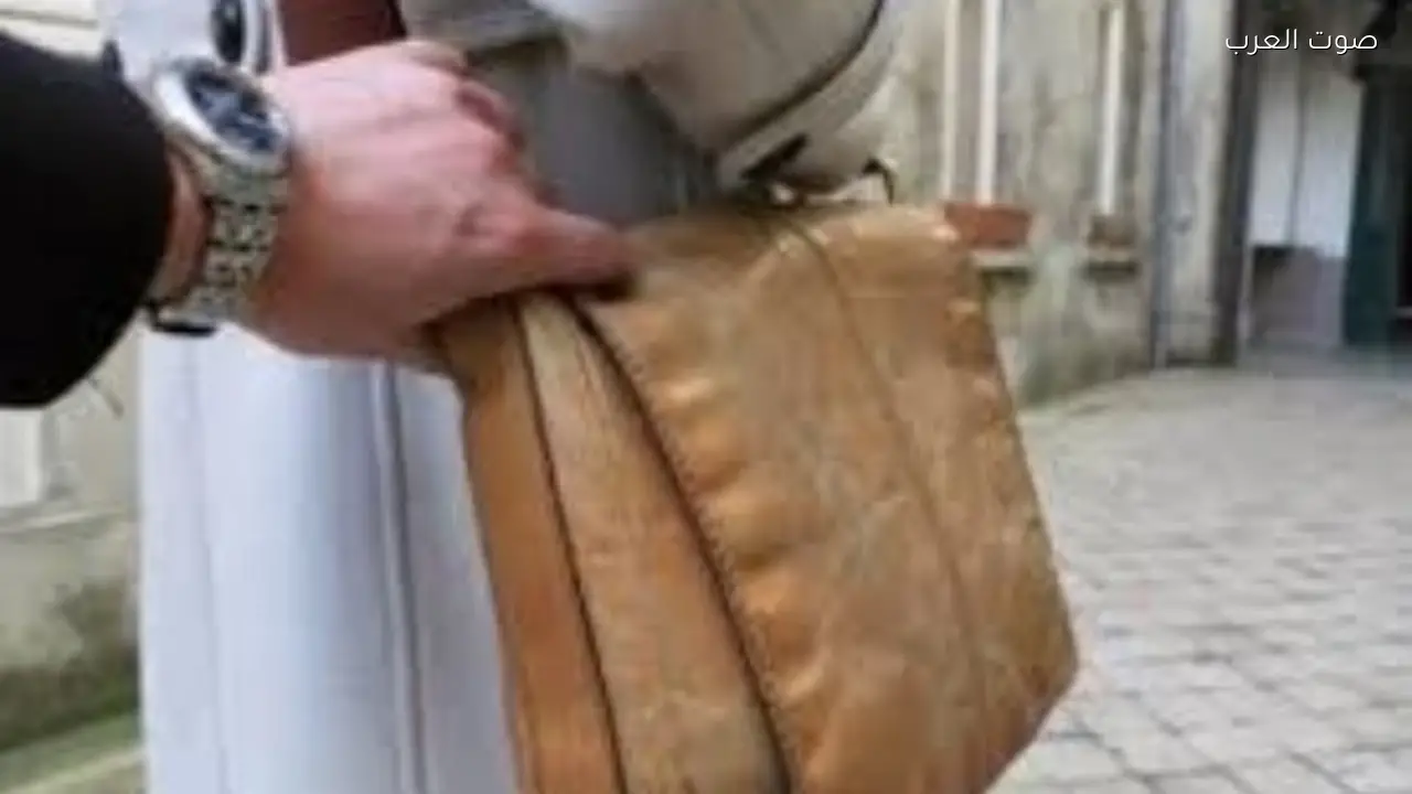 تحقيقات حول سرقة حقيبة وسحل سيدة في التجمع