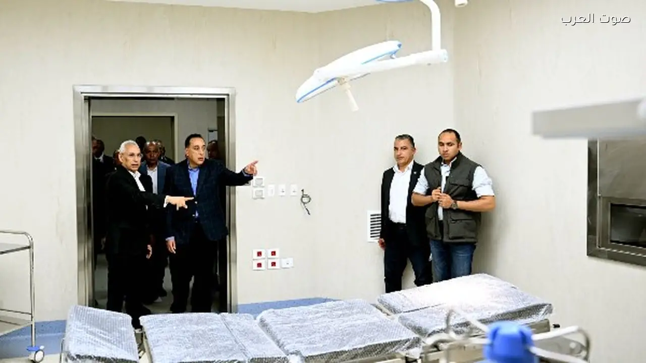 رئيس الوزراء يزور المستشفى الثلاثي الجامعي بالمنيا خلال التشغيل التجريبي