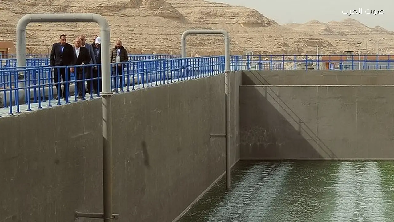 رئيس الوزراء يزور محطة معالجة الصرف الصحي في بني حسن الشروق بالمنيا