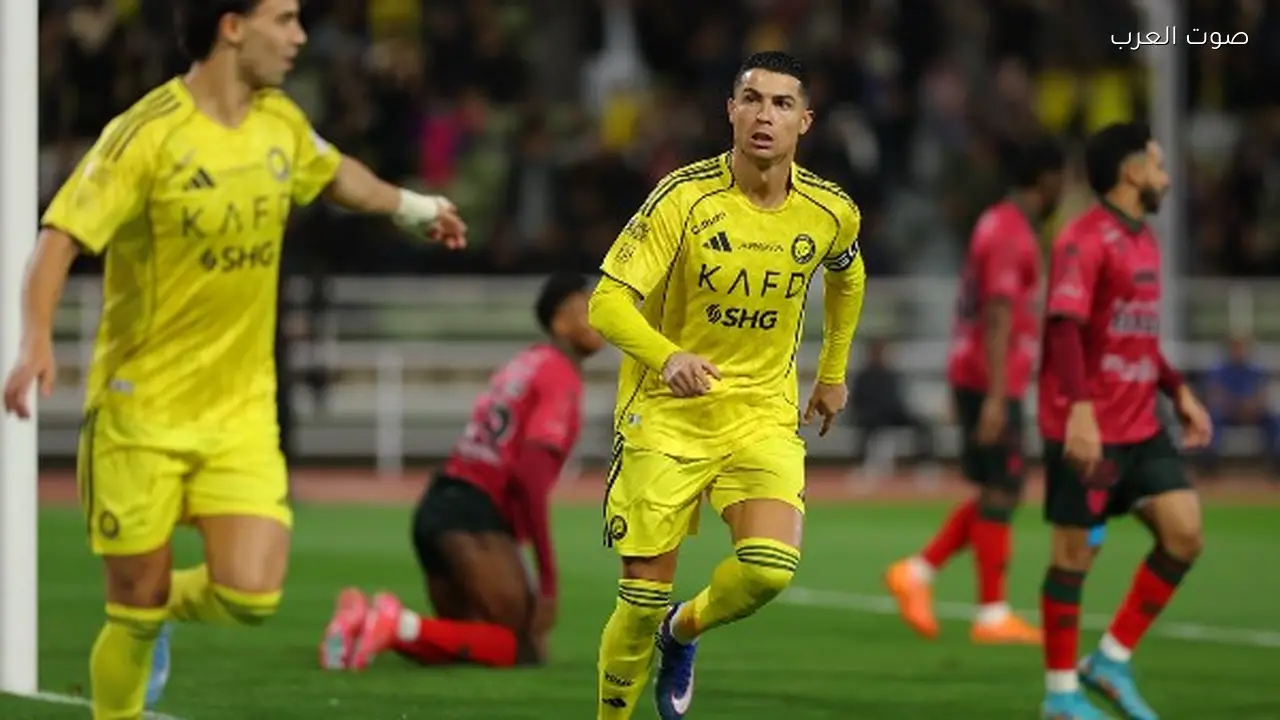 رونالدو يقود النصر لفوز كبير على الخلود بثلاثية في الدوري السعودي