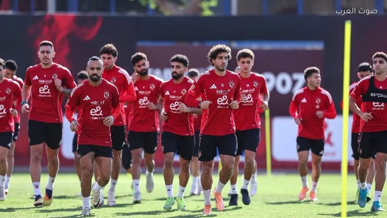 عماد متعب يعبر عن رأيه في مروان عثمان