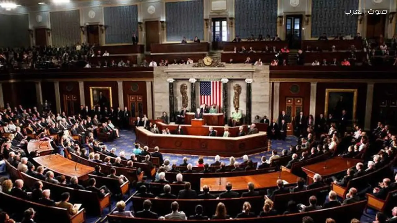 مجلس الشيوخ الأمريكي يوافق على قانون الإنفاق لتفادي إغلاق الحكومة