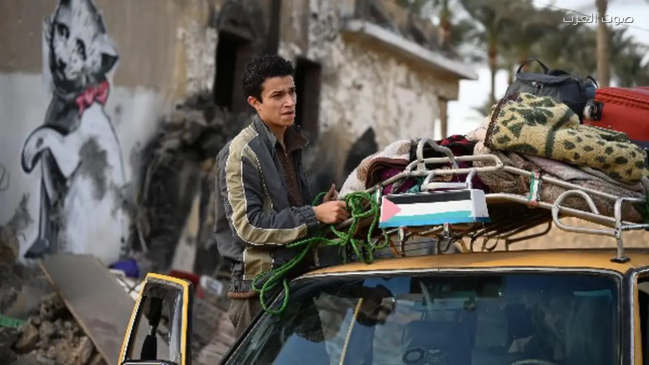 عمار يترك جده وينتقل لرفح لحماية أسرته في الحلقة السابعة من “صحاب الأرض”