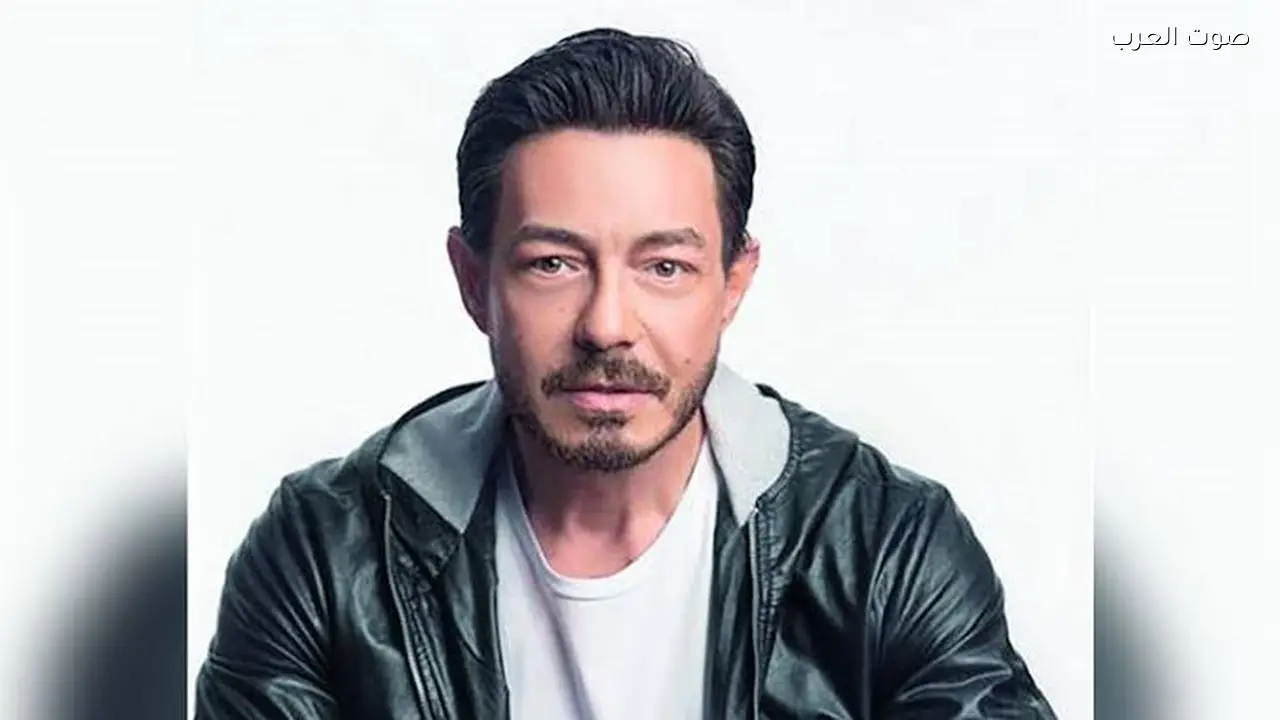 أحمد زاهر يرفض تجسيد السير الذاتية ويفضل الشخصيات المتنوعة