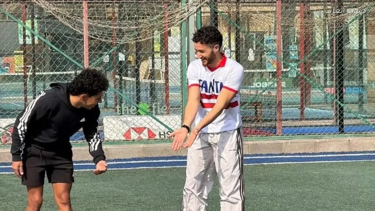 أحمد مالك يظهر بتيشرت الزمالك ويثير الجدل