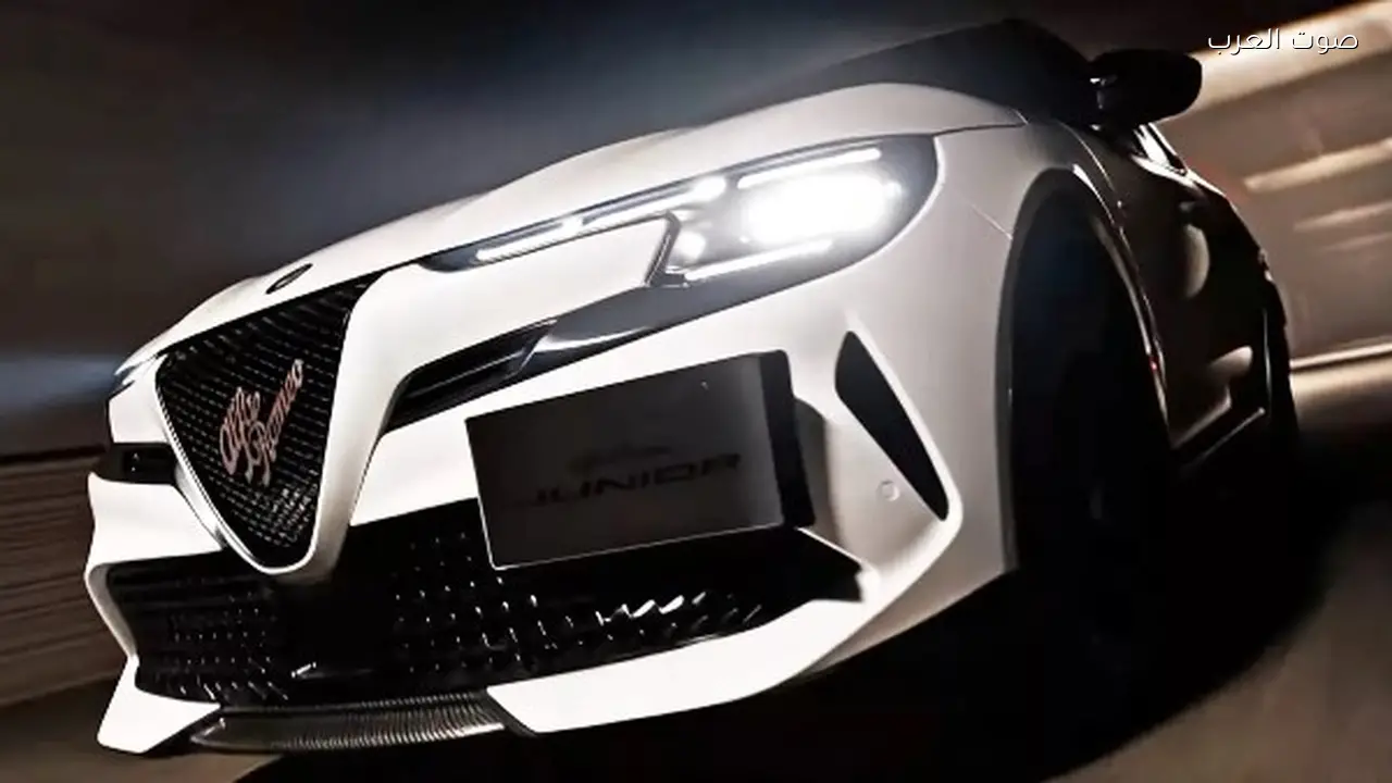 ألفا روميو تطلق أول سيارة بلوحة نمر جانبية