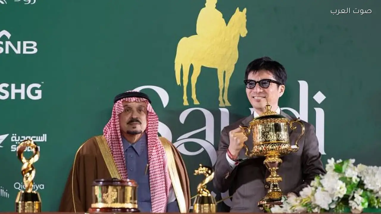 أمير الرياض يتوج الفائزين بكأس السعودية 2026 لسباقات الخيل