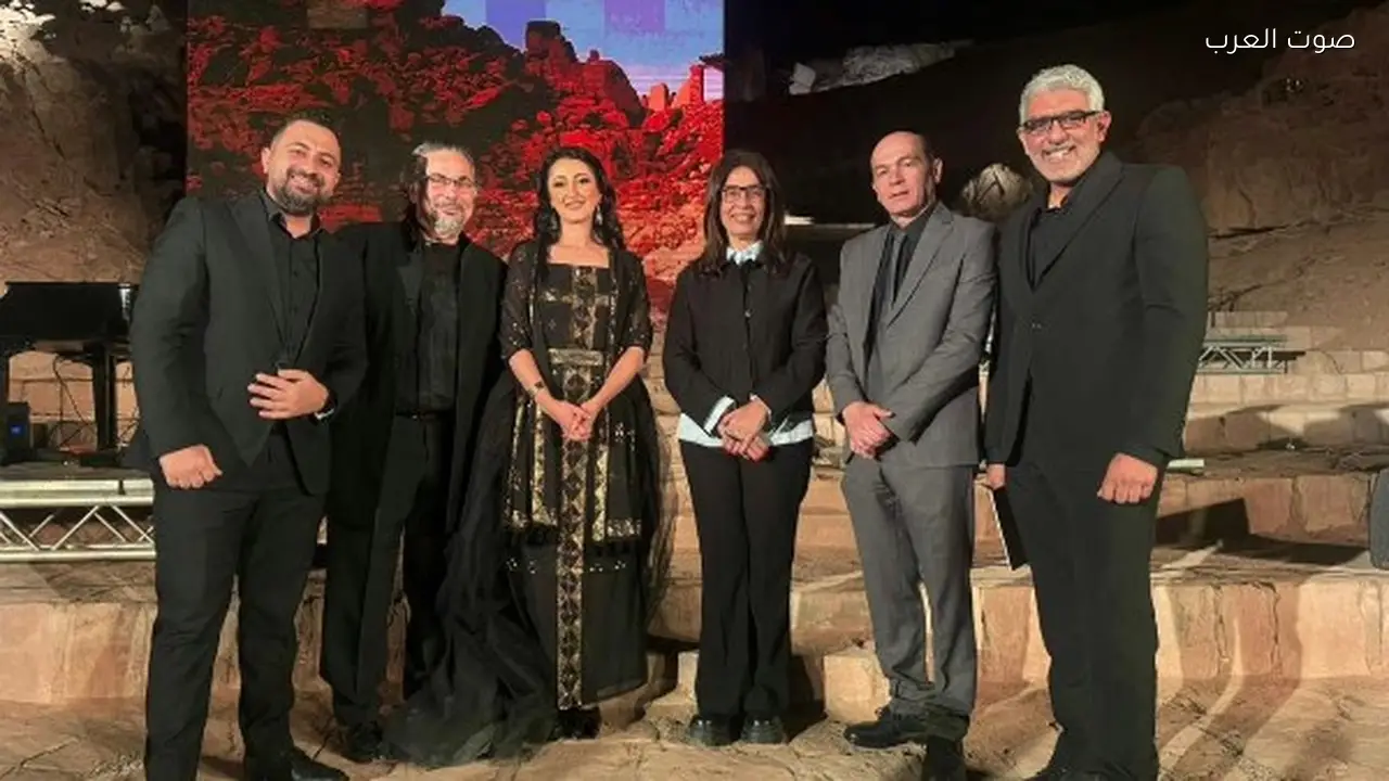 أميرة سليم تقدم عرضاً غنائياً في سيمبوزيوم أسوان للنحت