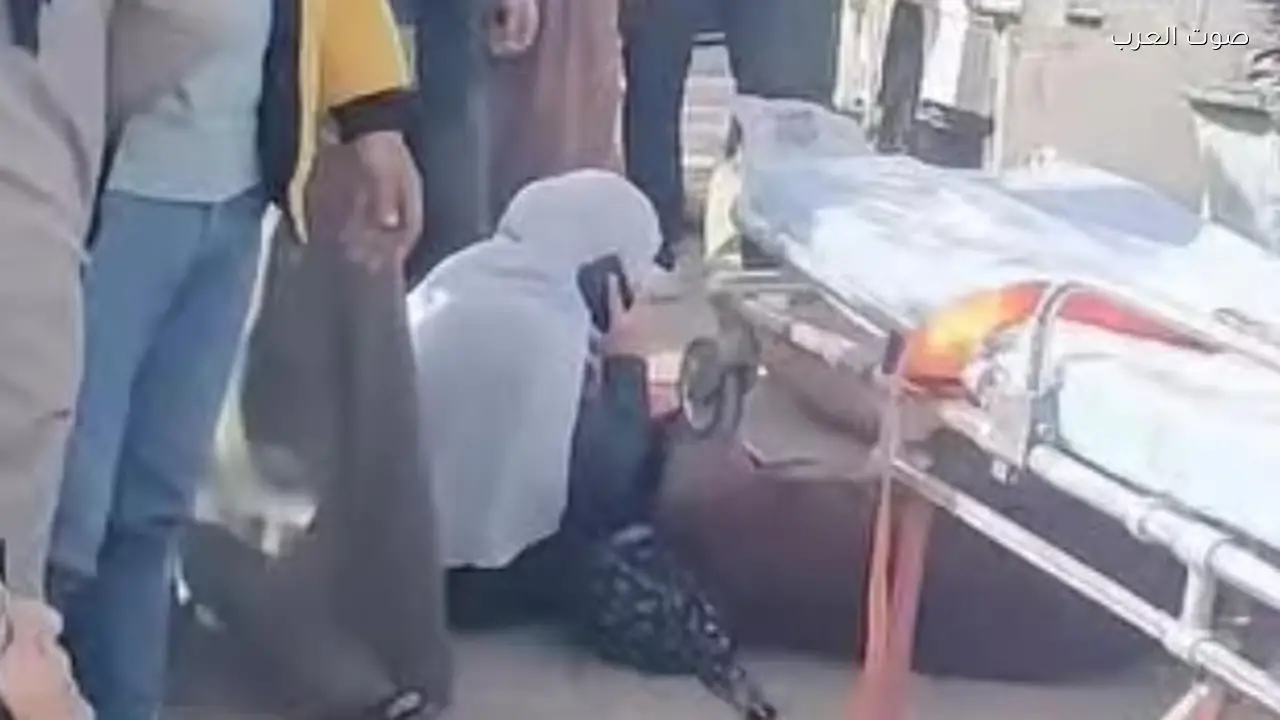 إصابة 14 شخصًا في تصادم سيارتين بمدخل قرية العمة