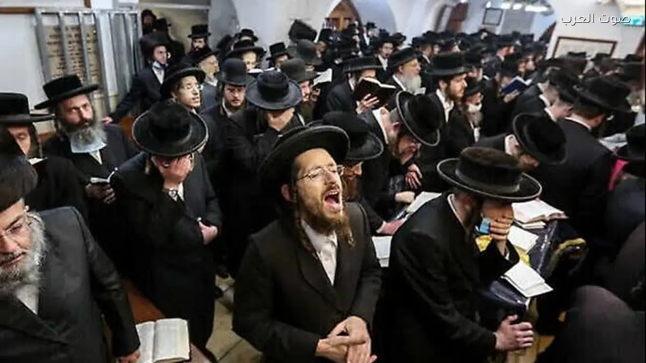 إغلاق طرق رئيسية في إسرائيل احتجاجاً على اعتقال الحريديم الفارين من الخدمة العسكرية