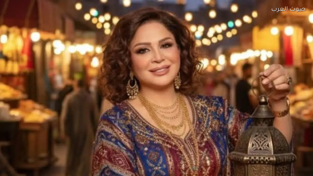 إلهام شاهين تهنئ جمهورها بمناسبة شهر رمضان