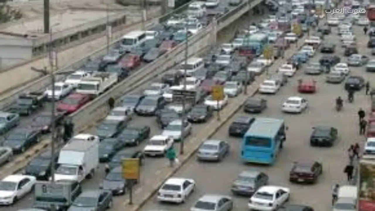 ازدحام مروري حول المناطق التجارية قبل رمضان