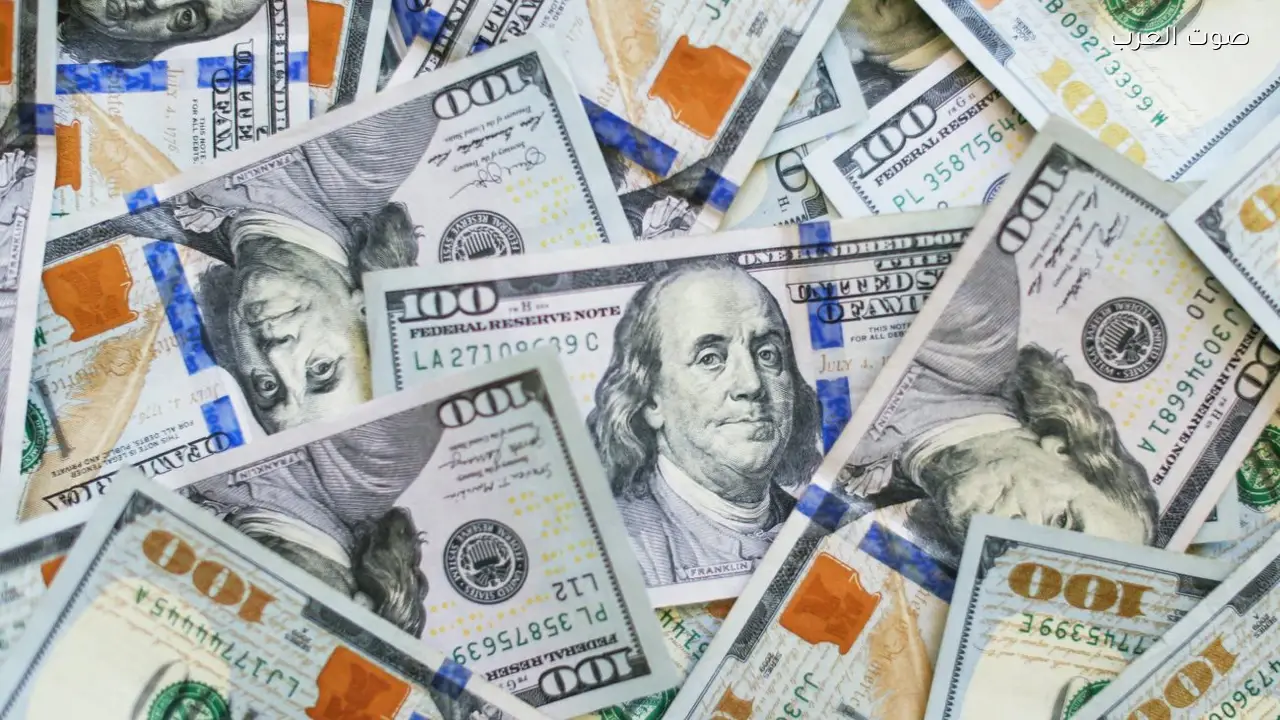 استقرار سعر الدولار في بداية تعاملات الخميس