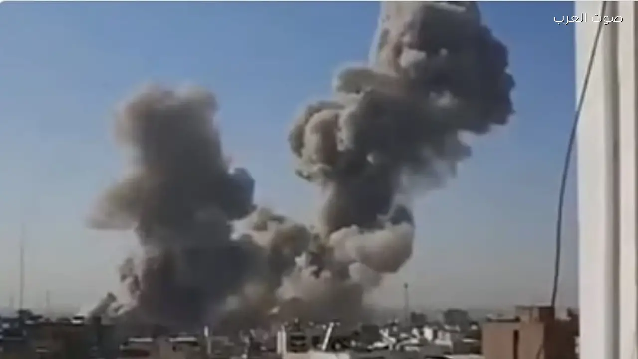 الحرس الثوري الإيراني يمنع السفن من عبور مضيق هرمز