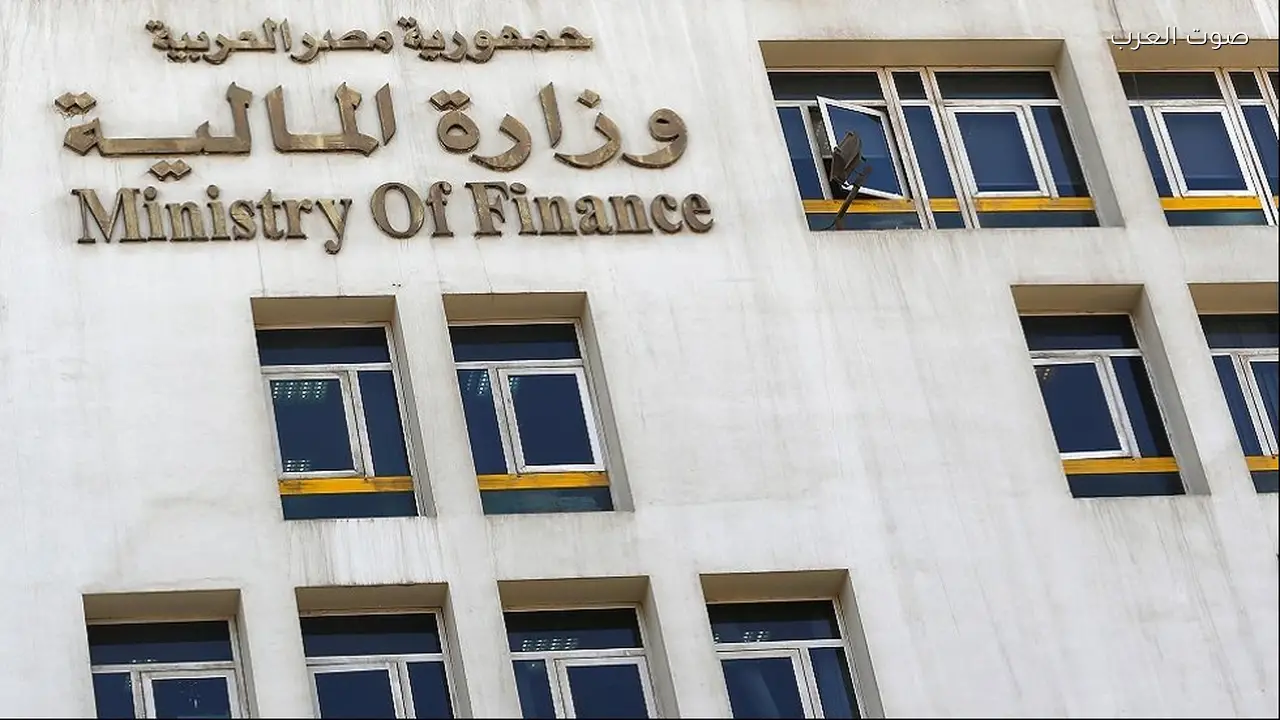 الحكومة تجمع 126.1 مليار جنيه ضرائب من الموظفين في 7 أشهر