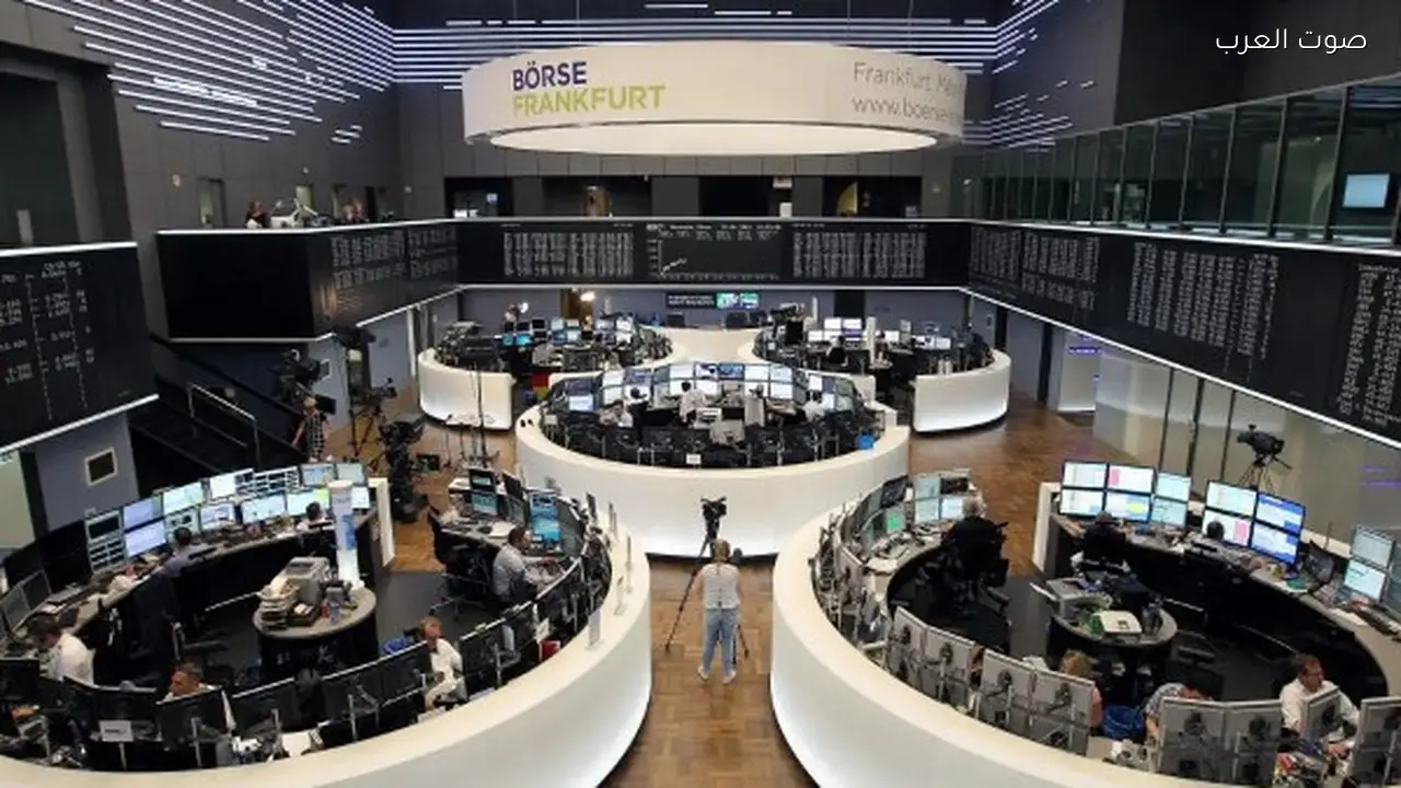 السعوديون يزيدون استثماراتهم في الأسهم الأمريكية مع تراجع السوق المحلية