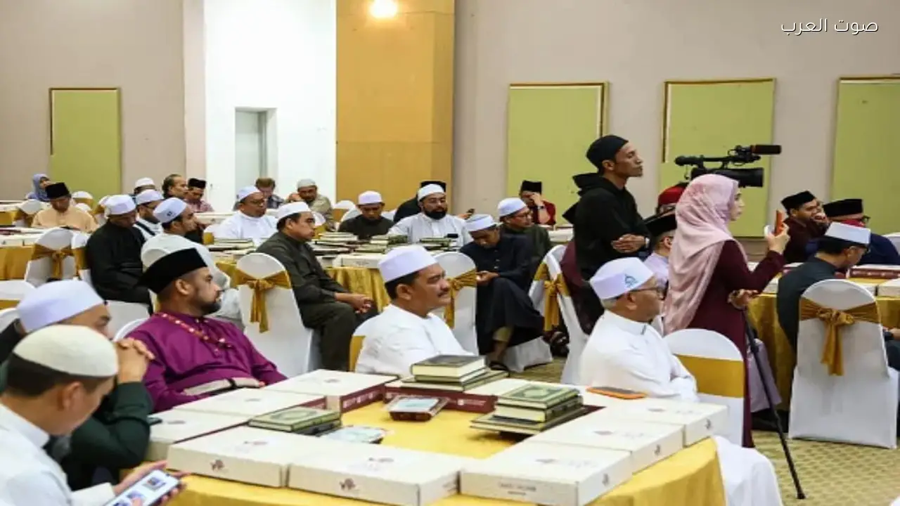 «الشؤون الإسلامية» تبدأ تنفيذ برامج تفطير الصائمين وتوزيع التمور في ماليزيا