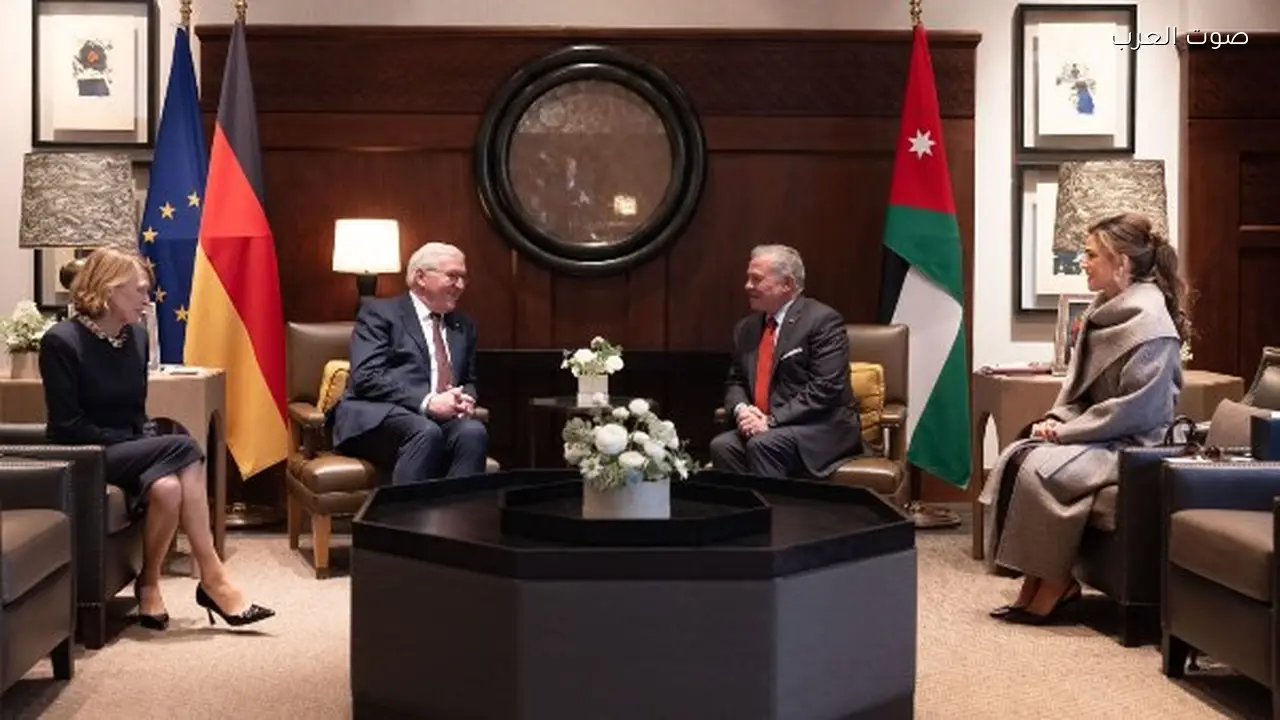 العاهل الأردني يدعو لوقف التصعيد بالضفة ودعم الهدنة في غزة