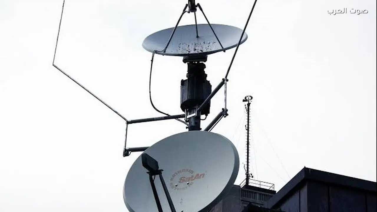 القبض على شخصين بتهمة إدارة شبكة بث تليفزيوني في السويس