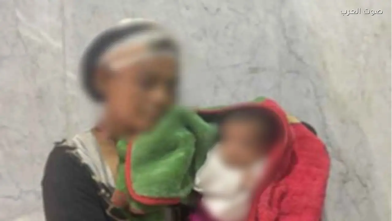 القبض على متسولة في الدقي بصحبة ابنتها الرضيعة