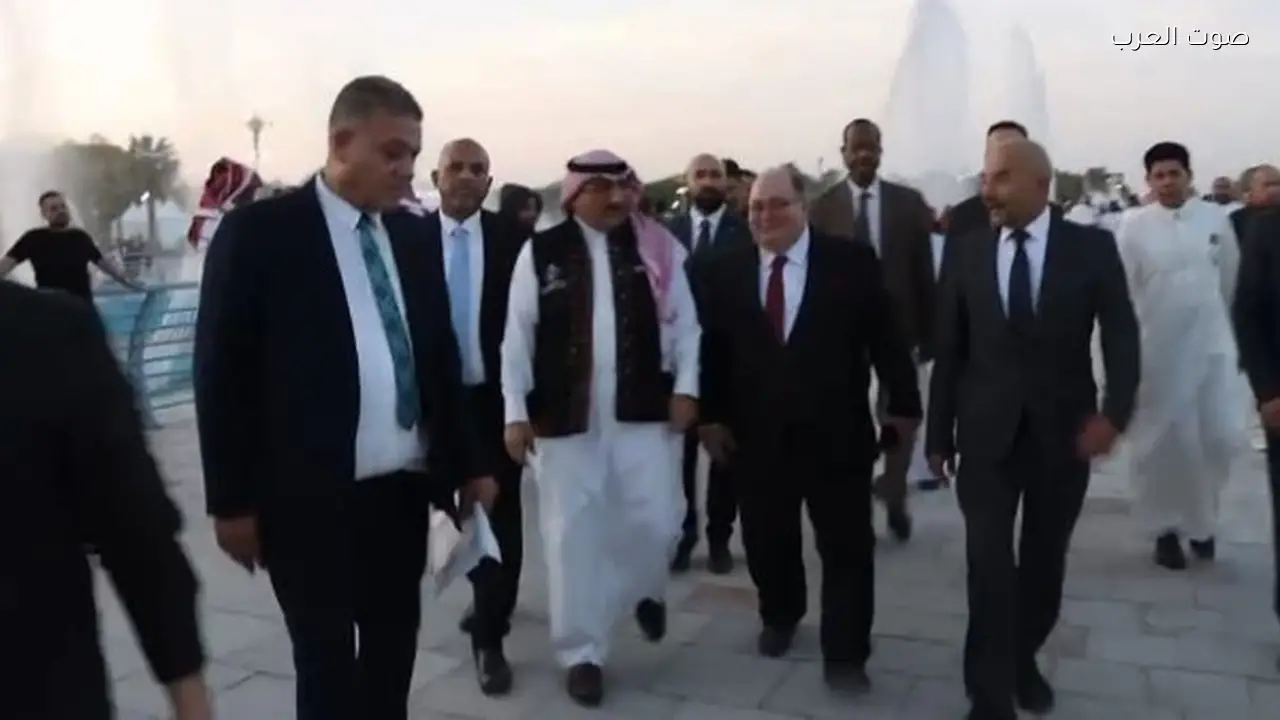 القنصل المصري بالرياض يزور أبناء الجالية في الأحساء