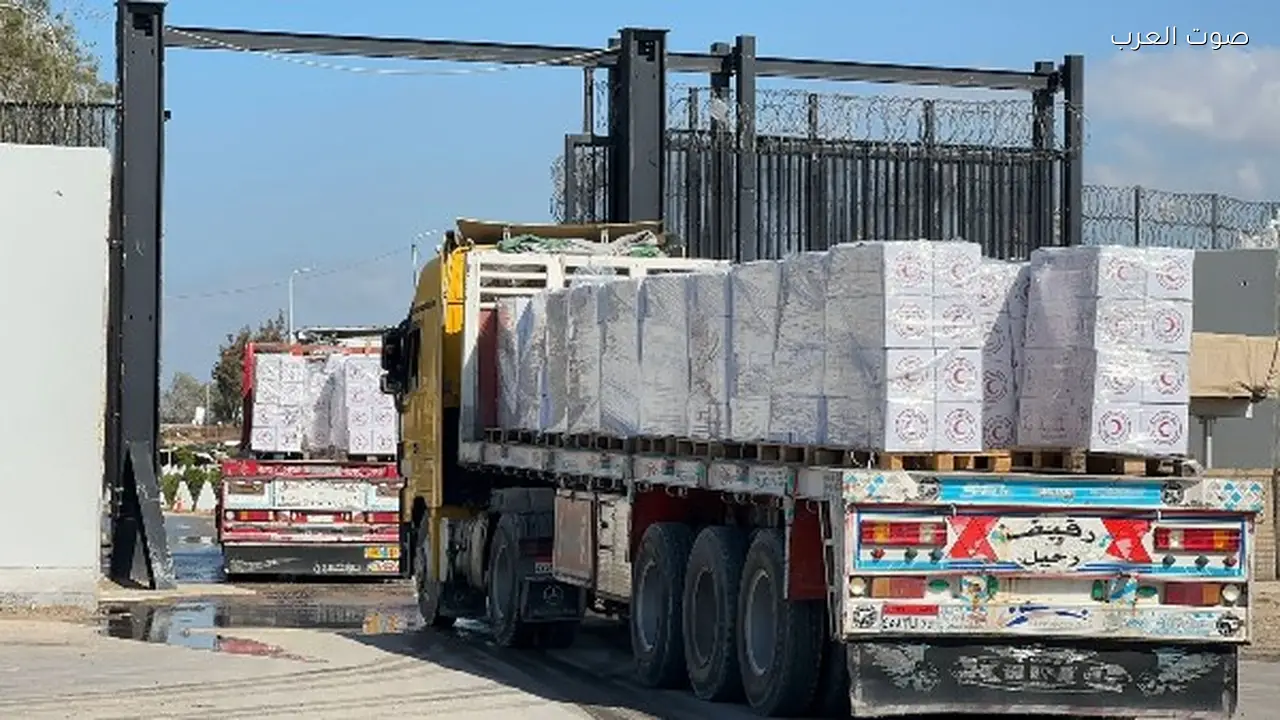 الهلال الأحمر المصري يرسل القافلة الإنسانية 147 إلى غزة بحمولة 6,240 طن