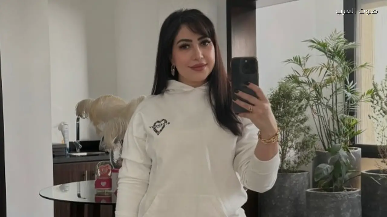 بوسي تتألق بإطلالة كاجوال على إنستجرام