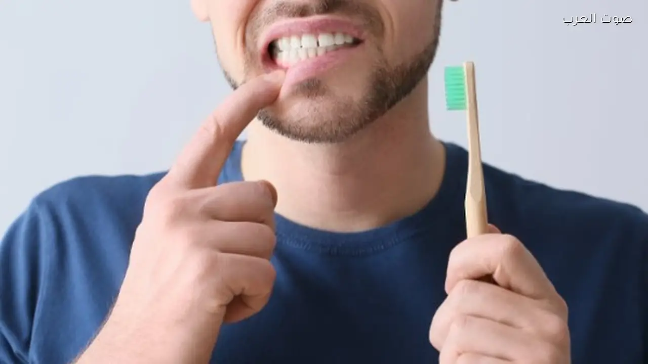 تجاهل صحة اللثة يزيد مخاطر الإصابة بأمراض القلب