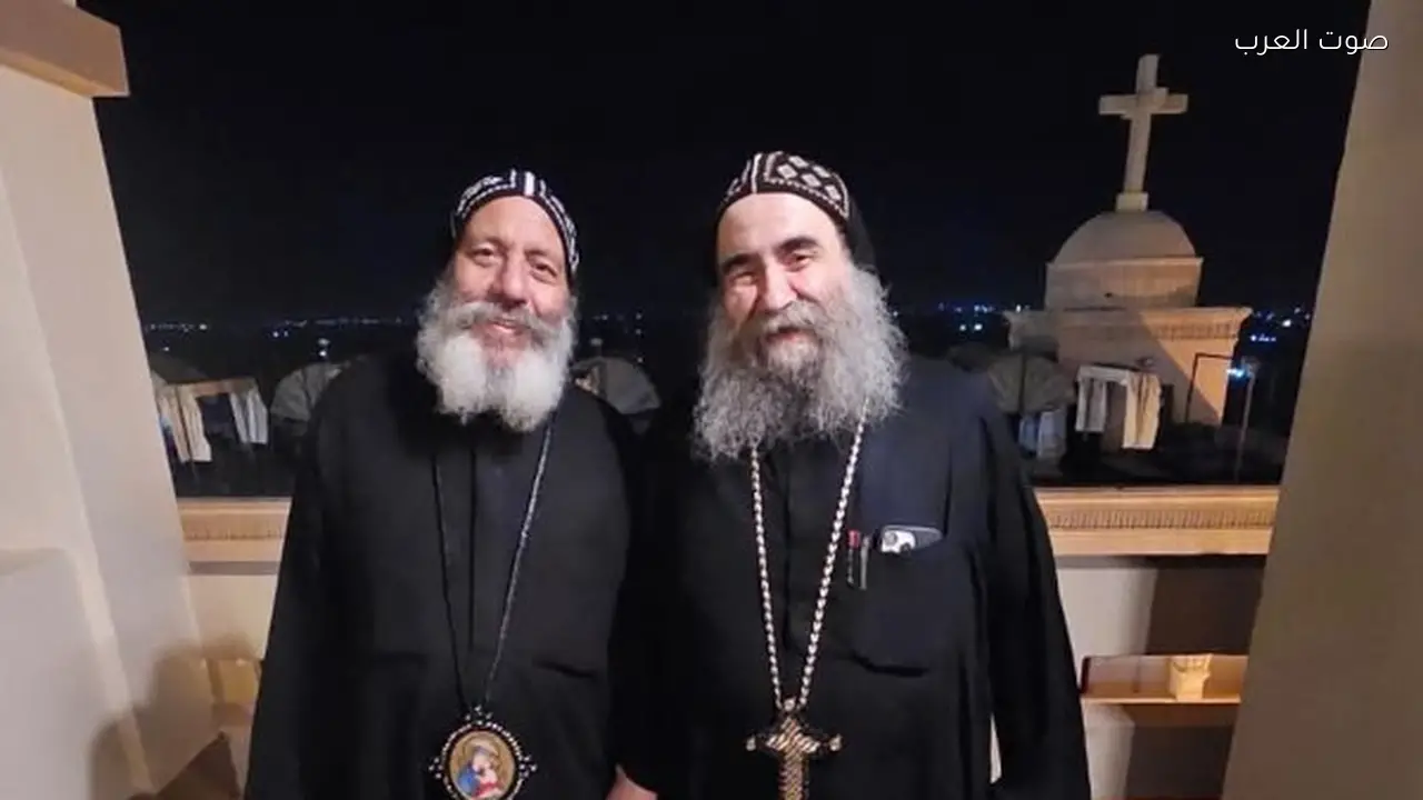 تهنئة الأنبا باخوميوس للأنبا يوأنس بمطرانية دير العذراء بأسيوط