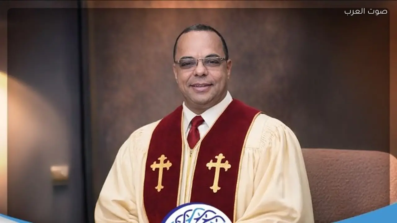 رئيس الطائفة الإنجيلية يهنئ القس ناصر كتكوت برئاسة الكنائس الرسولية