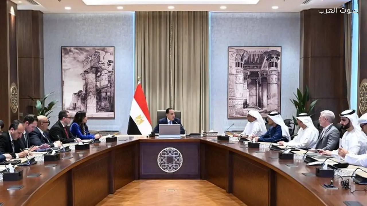 رئيس الوزراء يتابع تقدم مشروع رأس الحكمة بالساحل الشمالي