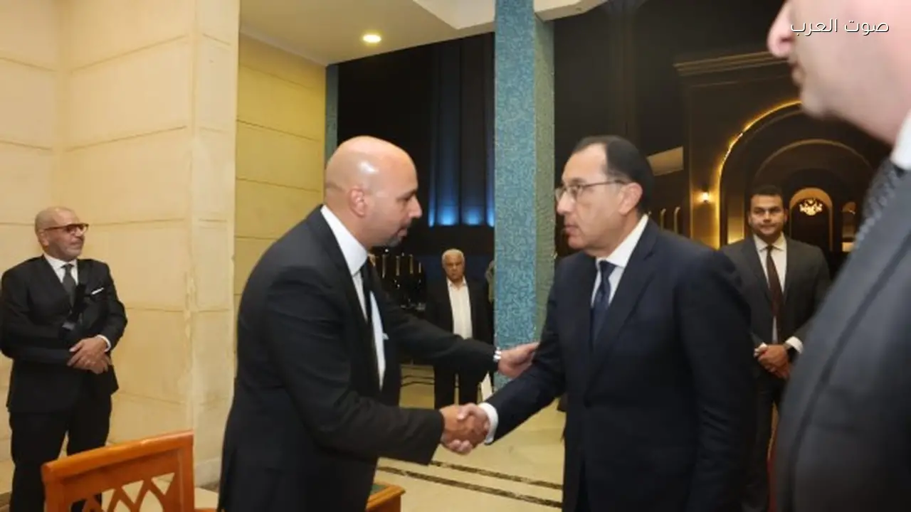 رئيس الوزراء يعزي أسرة الدكتور مفيد شهاب