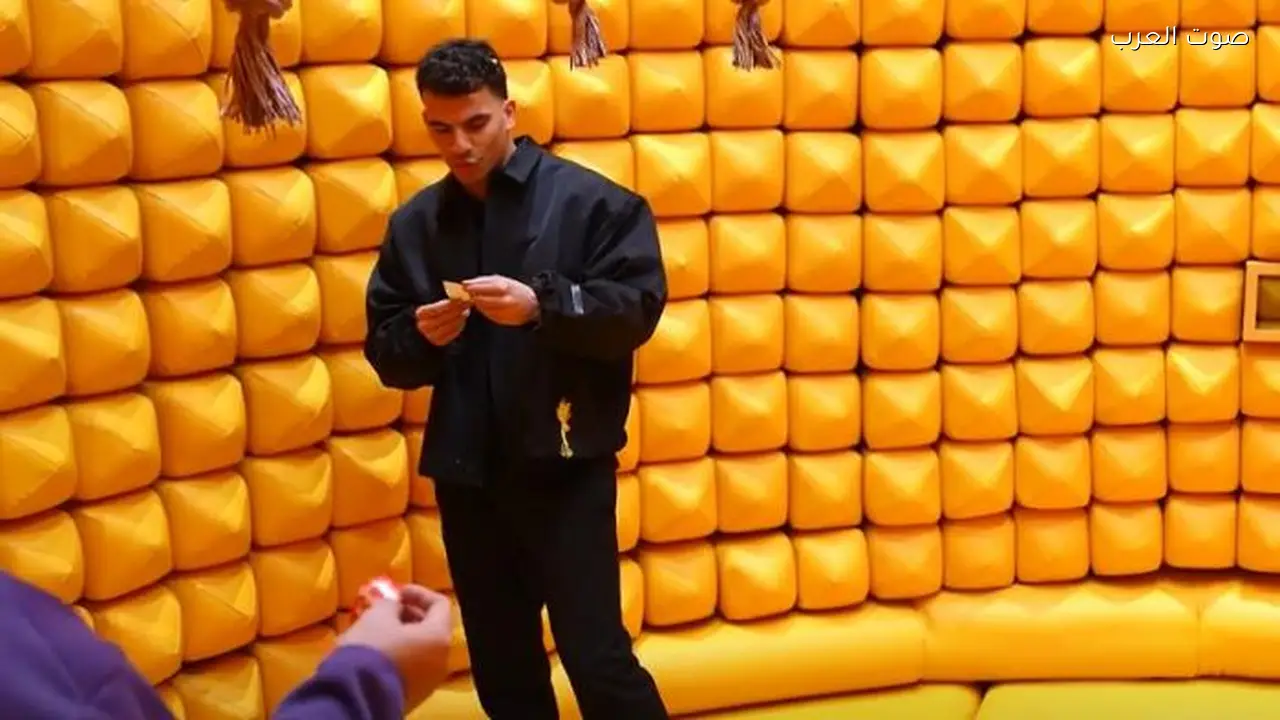 زيزو ينتقد استوديو برنامج رامز ليفل الوحش بشكل ساخر