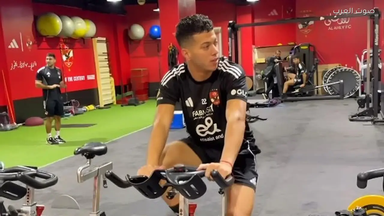 شوبير: استمرار عقوبة إمام عاشور وغلق ملف التجديد