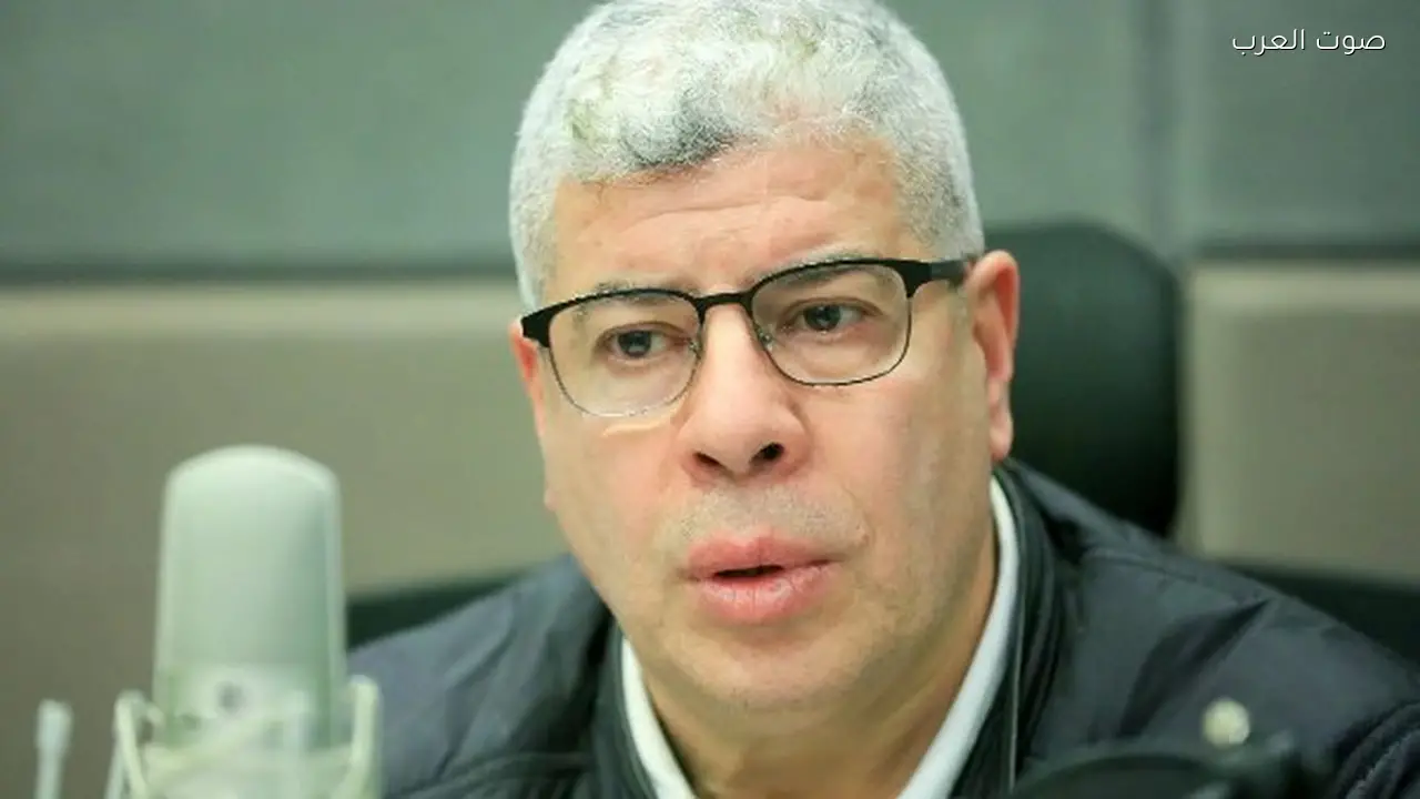 شوبير يوضح موقف ركلة جزاء الزمالك ضد سيراميكا