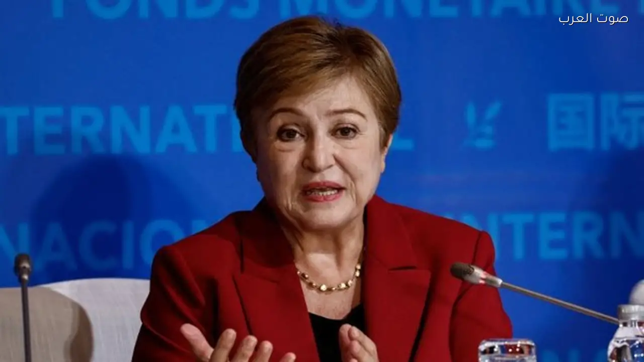 صندوق النقد: توقعات بتراجع التضخم العالمي إلى 3.8% في 2023