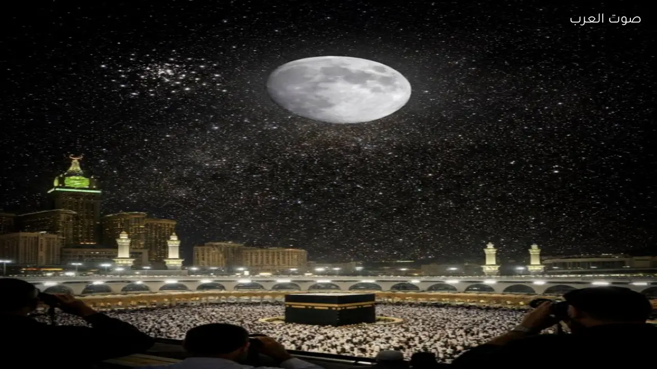 غدًا أول تعامد للقمر على الكعبة في 2026 وفقًا لفلكية جدة