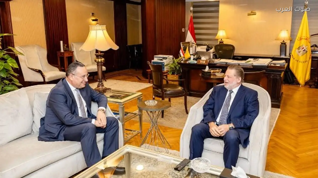 فتح حسابات بنكية جديدة لدعم الطلاب المتفوقين في التعليم الجامعي