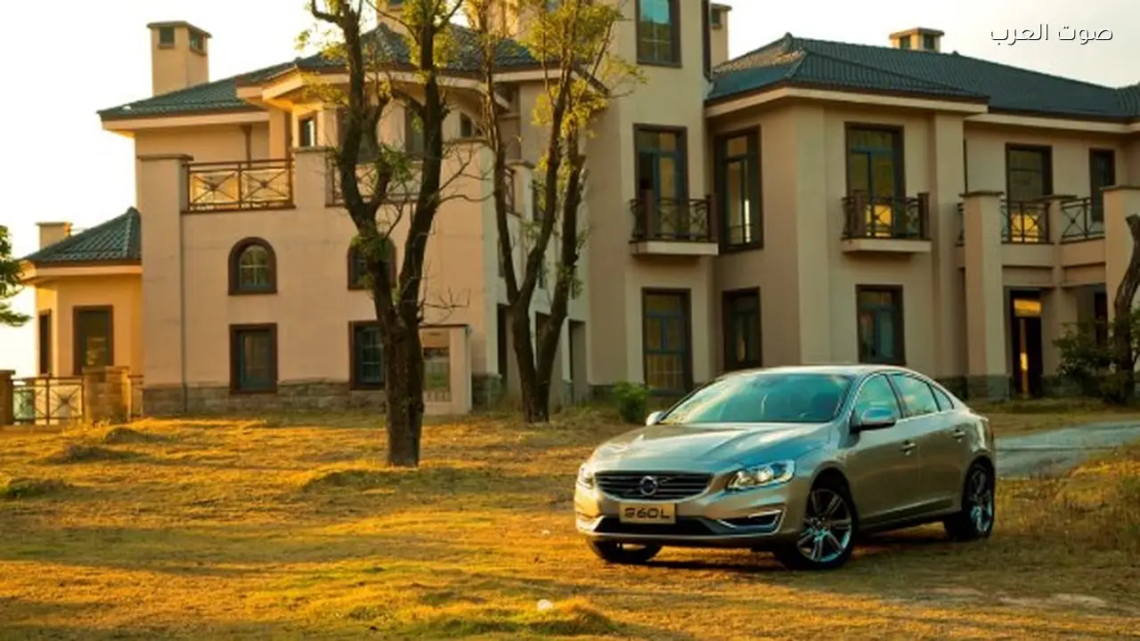 فولفو تستدعي سياراتها بسبب خطر فتح الأبواب أثناء القيادة