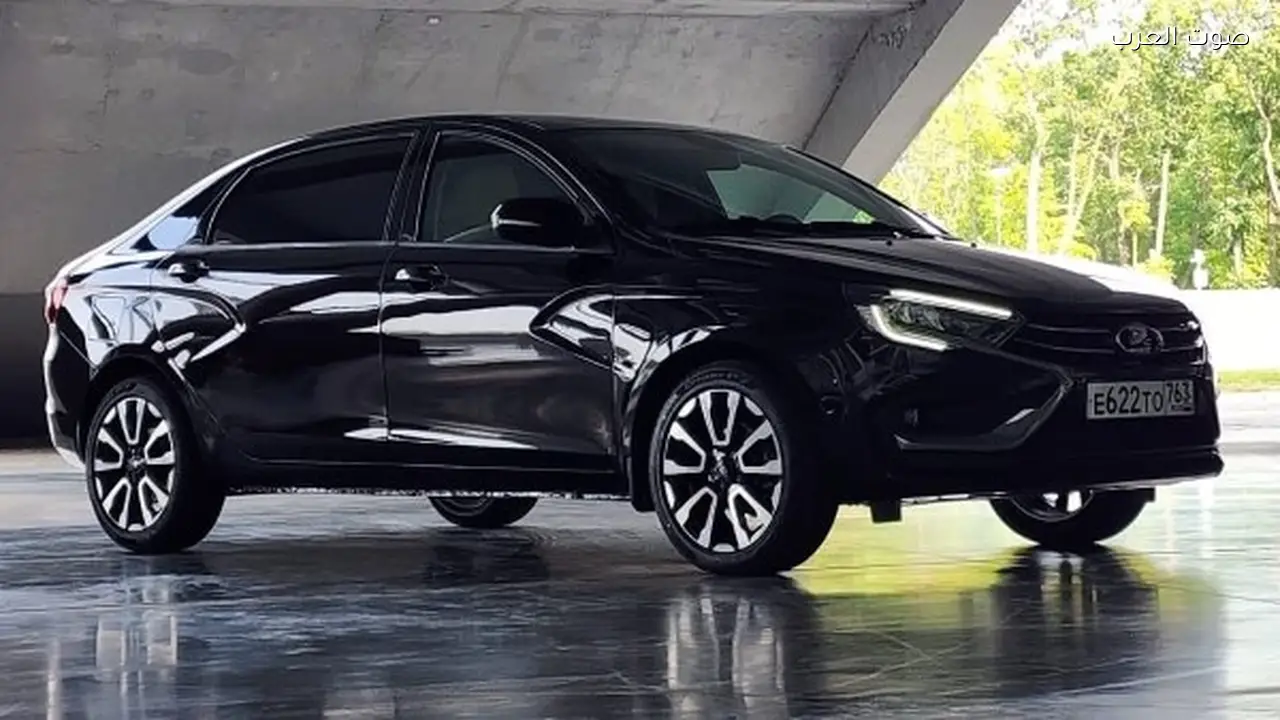 لادا تكشف عن سيارتها الجديدة AURA مع صور