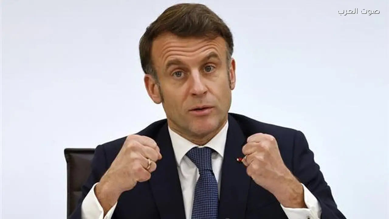 ماكرون يؤكد استعداد استئناف الحوار مع بوتين
