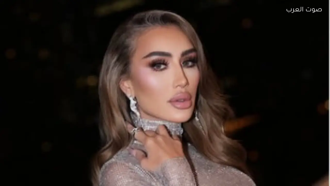 مايا دياب تتألق في أحدث إطلالة لها