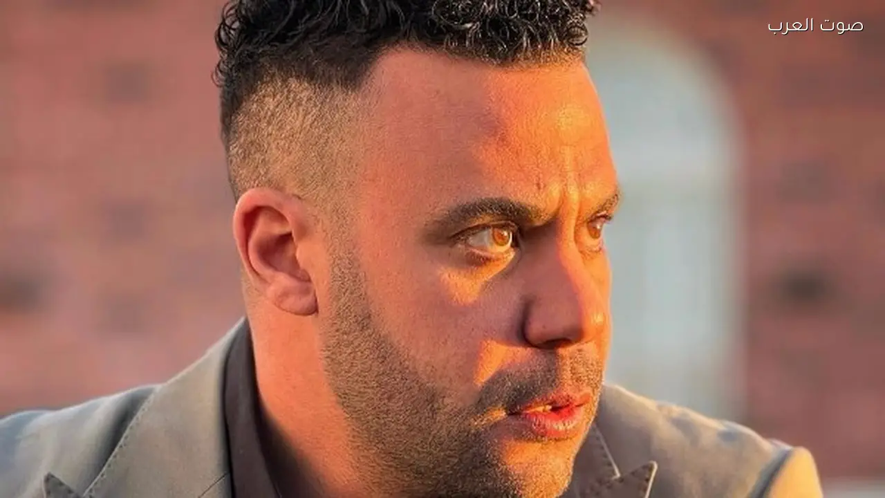 محمد إمام يروج لمسلسل “الكينج” قبل انطلاقه