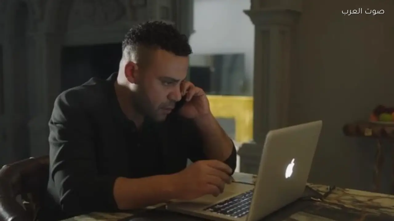 محمد عادل إمام يخدع عماد رشاد في الحلقة 5 من مسلسل الكينج