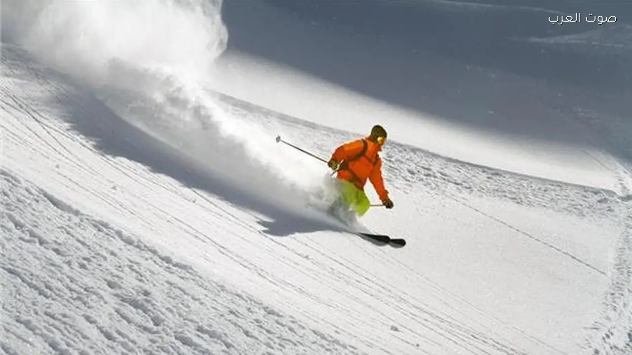 مصرع متزلجين وإصابة آخر في انهيار ثلجي بجبال الألب الإيطالية