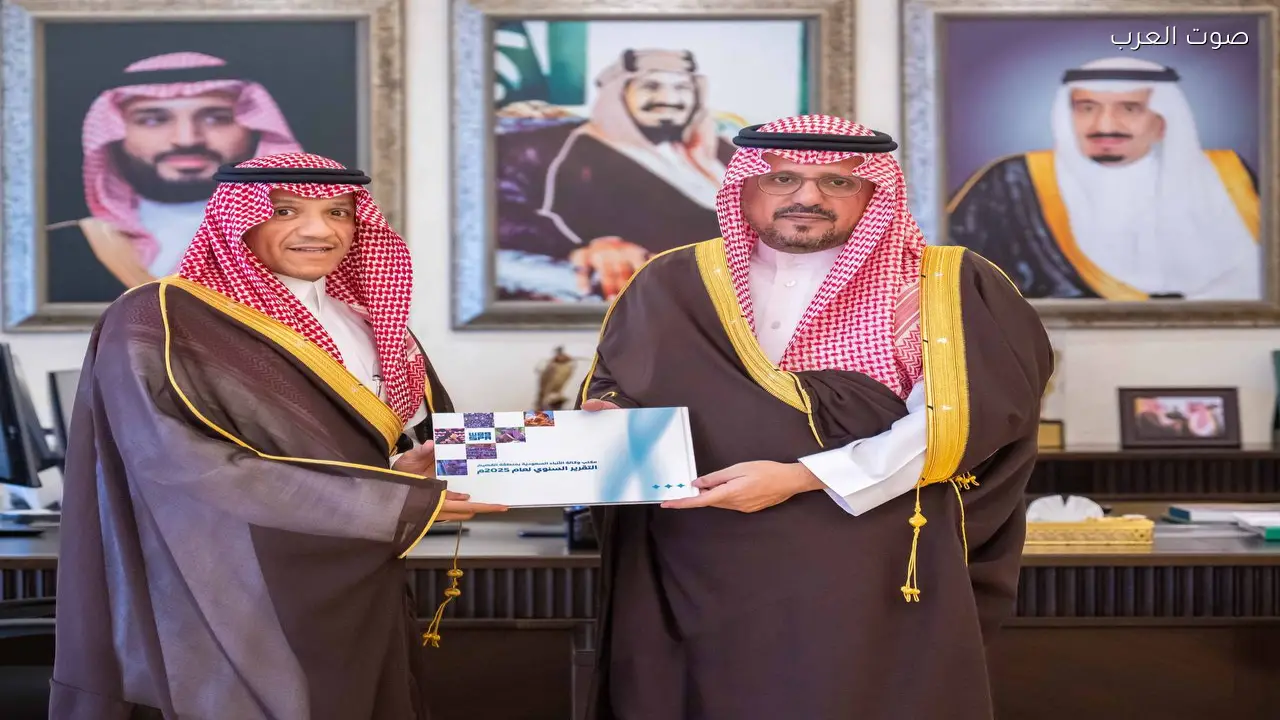 نائب أمير القصيم يستعرض التقرير السنوي لوكالة الأنباء السعودية